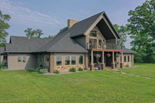 17228 Aaron Heights NW, Evansville, MN 56326