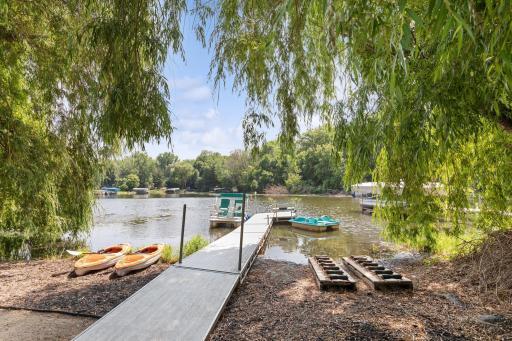 Lets spend the day on the lake!