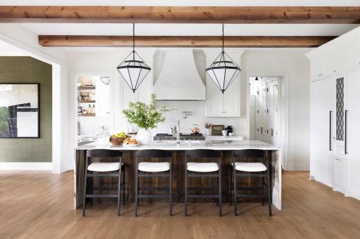 sd+custom+homes+modern+tudor+minnesota11.jpg