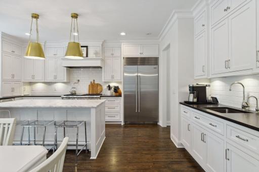 5224 Blake Road S, Edina, MN 55436