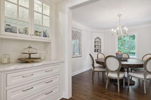 5224 Blake Road S, Edina, MN 55436