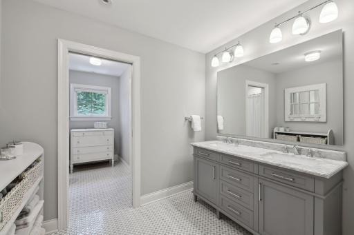 5224 Blake Road S, Edina, MN 55436