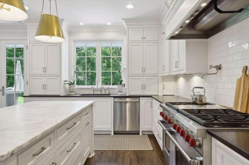 5224 Blake Road S, Edina, MN 55436