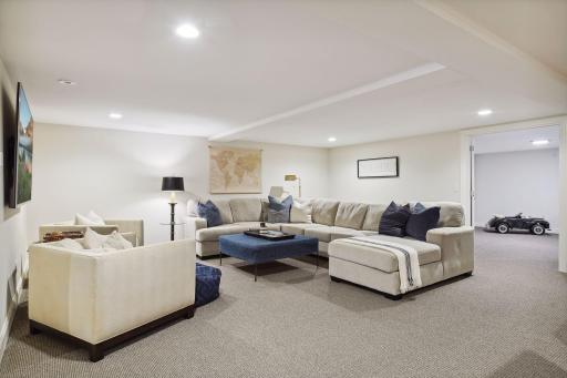 5224 Blake Road S, Edina, MN 55436