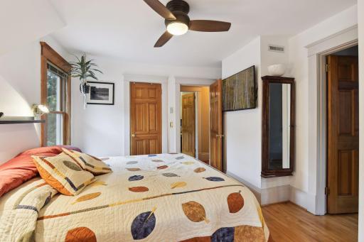 215 Cecil Street SE, Minneapolis, MN 55414