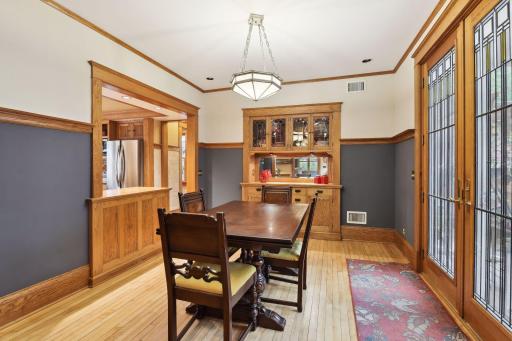 215 Cecil Street SE, Minneapolis, MN 55414