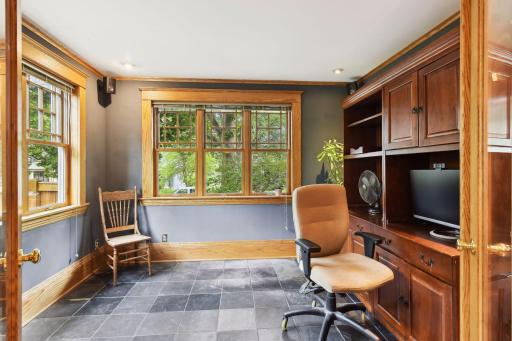 215 Cecil Street SE, Minneapolis, MN 55414
