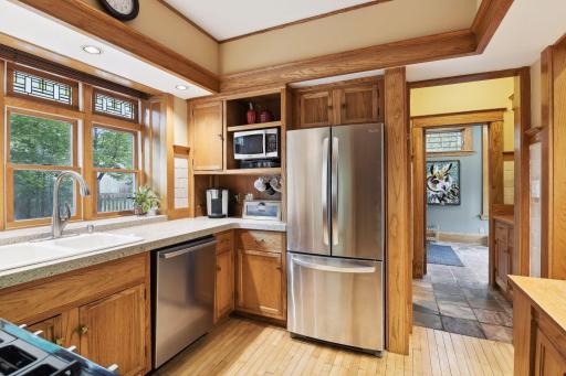 215 Cecil Street SE, Minneapolis, MN 55414
