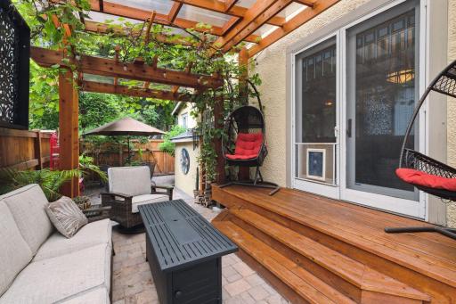 215 Cecil Street SE, Minneapolis, MN 55414