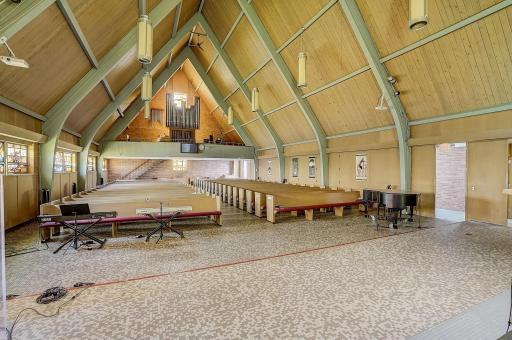 717 Highway 7, Hopkins, MN 55305