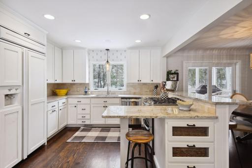 17745 Maple Hill Road, Wayzata, MN 55391