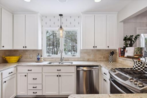 17745 Maple Hill Road, Wayzata, MN 55391