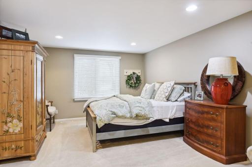 17745 Maple Hill Road, Wayzata, MN 55391