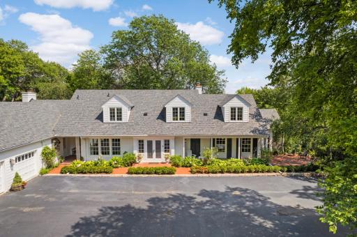 Welcoming courtyard with plenty of guest parking