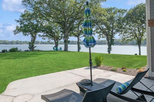 5920 Kirkwood Circle, Plymouth, MN 55442