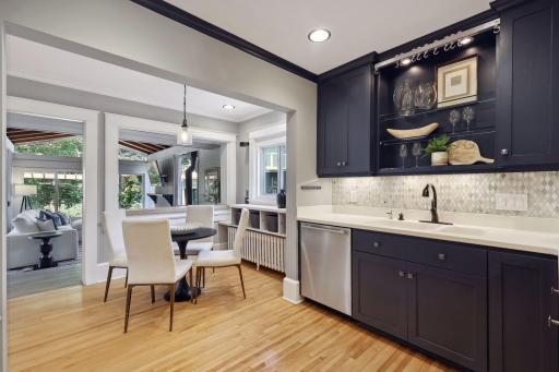 Photo for 2708 Irving Avenue S, Minneapolis, MN 55408 - Listing #6391325 2708 Irving Avenue S, Minneapolis, MN 55408