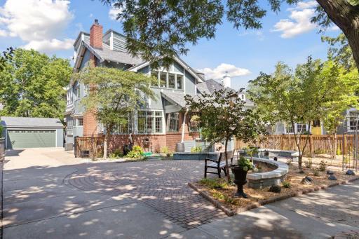 Photo for 2708 Irving Avenue S, Minneapolis, MN 55408 - Listing #6391325 2708 Irving Avenue S, Minneapolis, MN 55408
