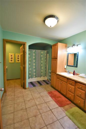 36787 County Road 13, Warroad, MN 56763