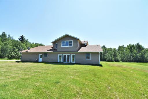36787 County Road 13, Warroad, MN 56763
