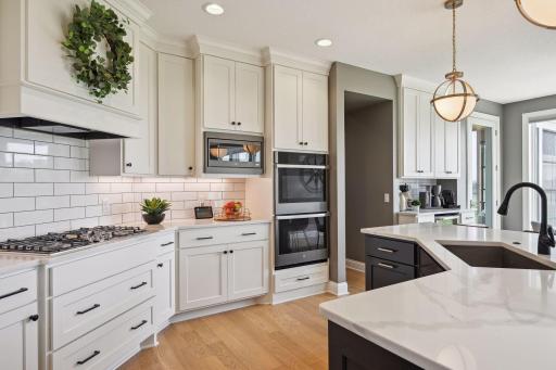185 Hamilton Hills, Orono, MN 55359
