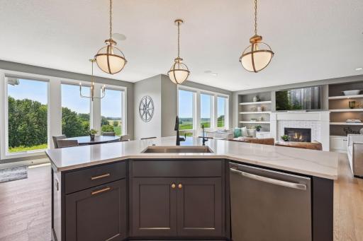 185 Hamilton Hills, Orono, MN 55359