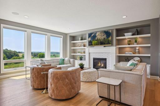 185 Hamilton Hills, Orono, MN 55359
