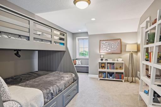 185 Hamilton Hills, Orono, MN 55359
