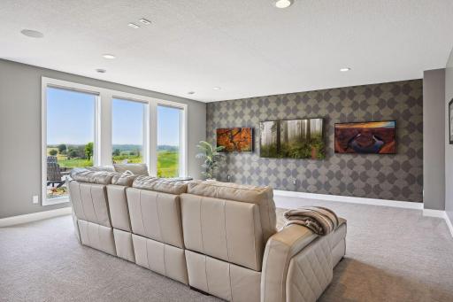 185 Hamilton Hills, Orono, MN 55359