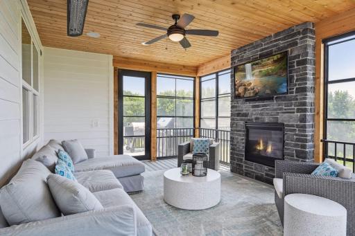 185 Hamilton Hills, Orono, MN 55359