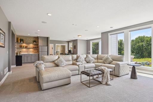 185 Hamilton Hills, Orono, MN 55359