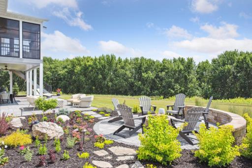 185 Hamilton Hills, Orono, MN 55359