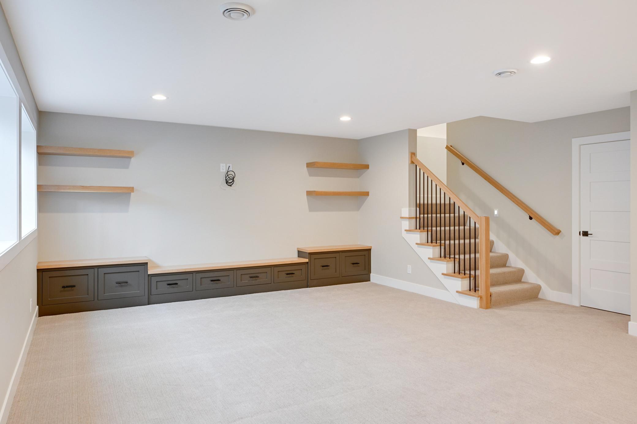 Lower level entertainment area