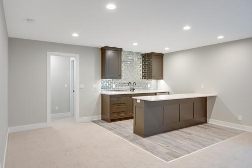 10040 Azure Skies, Eden Prairie, MN 55347
