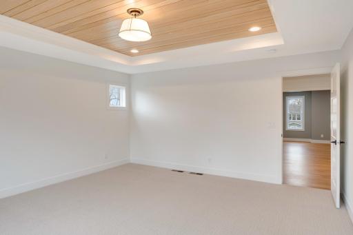 10040 Azure Skies, Eden Prairie, MN 55347