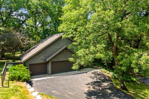 24424 E Cedar Lake Drive, New Prague, MN 56071
