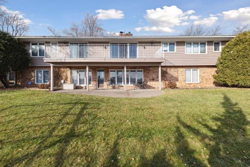 1860 Major Drive N, Golden Valley, MN 55422