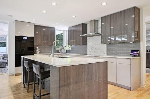 2226 Oakland Road, Minnetonka, MN 55305