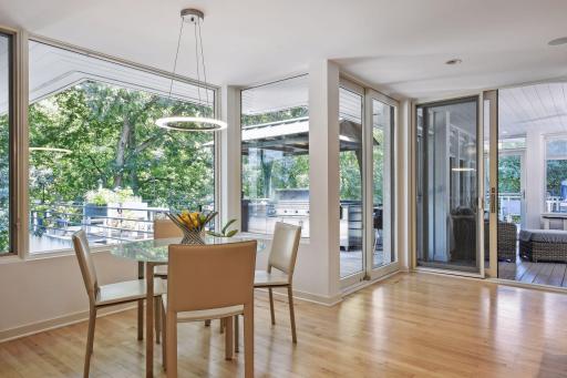 2226 Oakland Road, Minnetonka, MN 55305