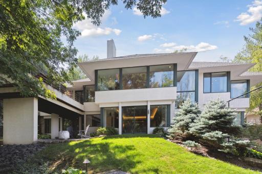 2226 Oakland Road, Minnetonka, MN 55305