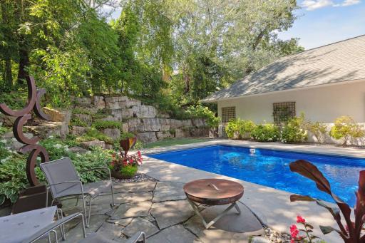 2226 Oakland Road, Minnetonka, MN 55305