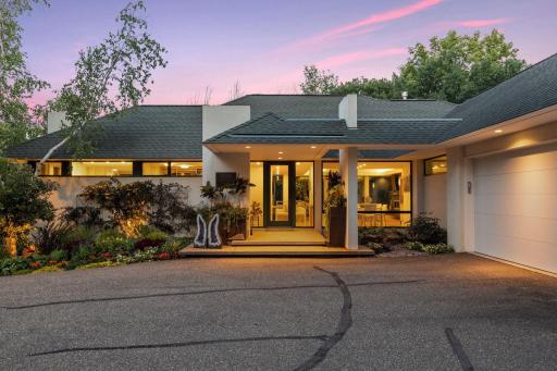 2226 Oakland Road, Minnetonka, MN 55305