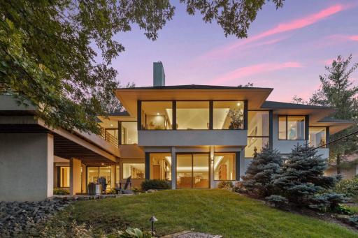 2226 Oakland Road, Minnetonka, MN 55305