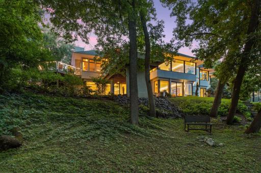 2226 Oakland Road, Minnetonka, MN 55305