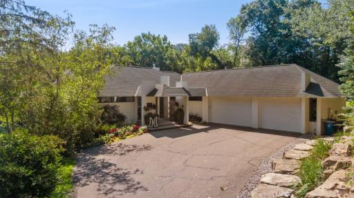 2226 Oakland Road, Minnetonka, MN 55305