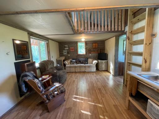 000 Beaver Claw Road, Brook Park, MN 55007