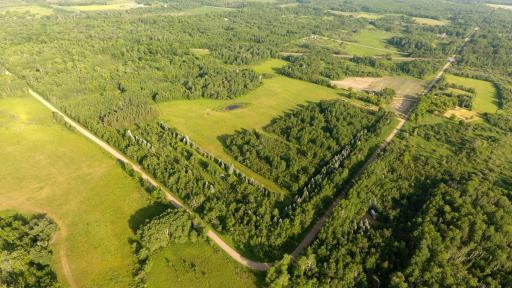 000 Beaver Claw Road, Brook Park, MN 55007