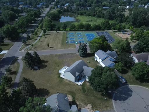 9107 Sierra Court, Woodbury, MN 55125