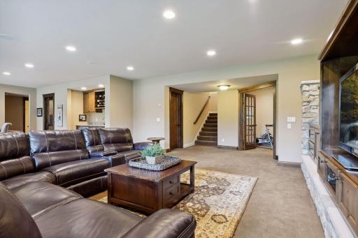 5105 Suburban Drive, Excelsior, MN 55331