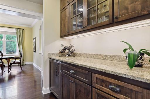 5105 Suburban Drive, Excelsior, MN 55331