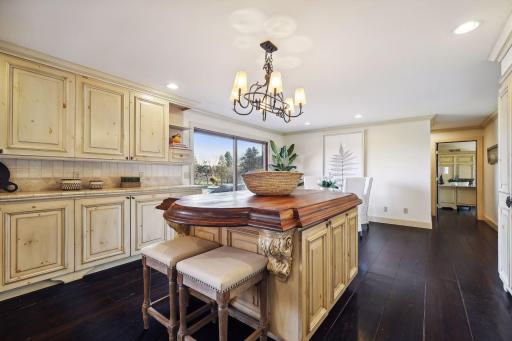 2660 Hamel Road, Hamel, MN 55340